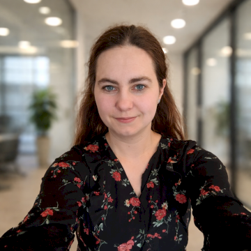 📠 Nasz zespół w Librze właśnie się powiększył! Z radością witamy Paulinę na stanowisku: Koordynator Biura. #3